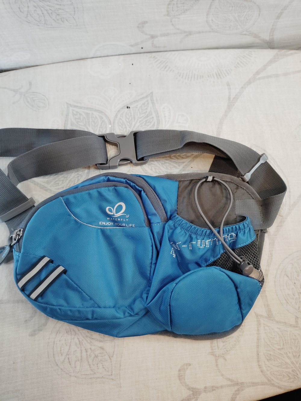 Waterfly Blue Crossbody/Hiking /Running Waist Bag with Gray Strap